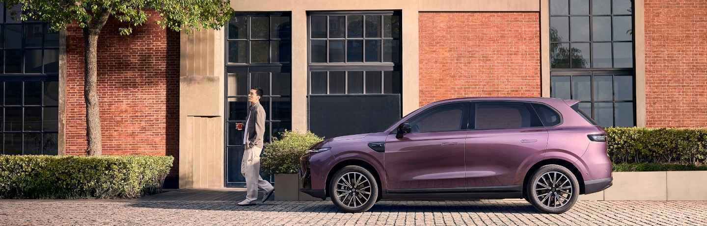 suv polyvalent electrique leapmotor b10 valence drome ardeche 1